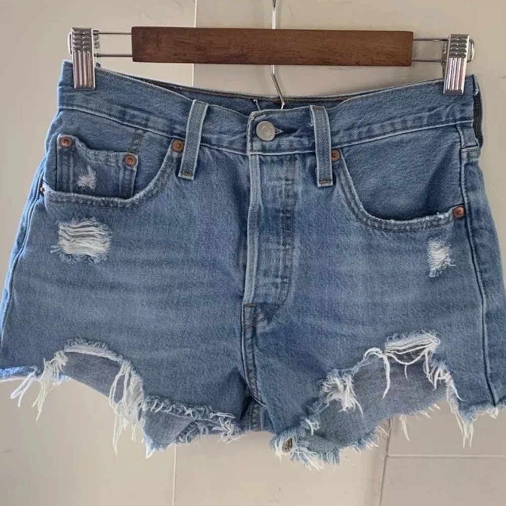 ▶️ Levi’s 501 Cutoff Shorts Womens 25 Distressed Denim High Rise Frayed Festival - Picture 2 of 12